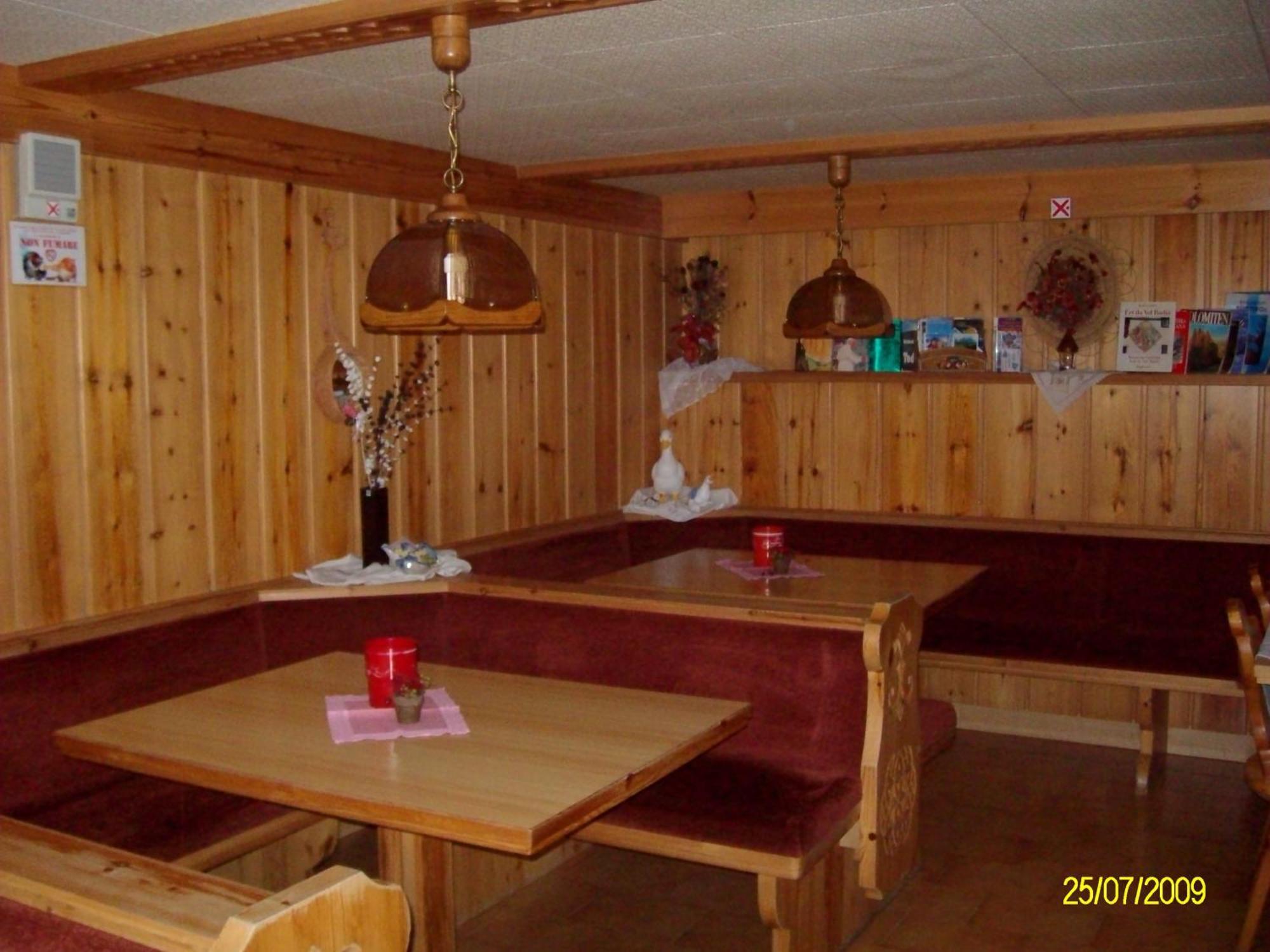 Elmes Bed and Breakfast La Villa  Buitenkant foto